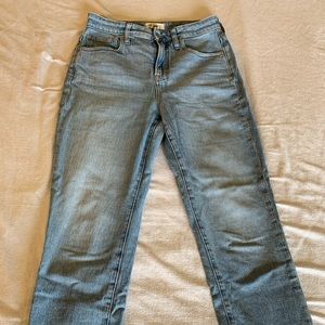EUC Madewell Curvy Perfect Vintage Jean.